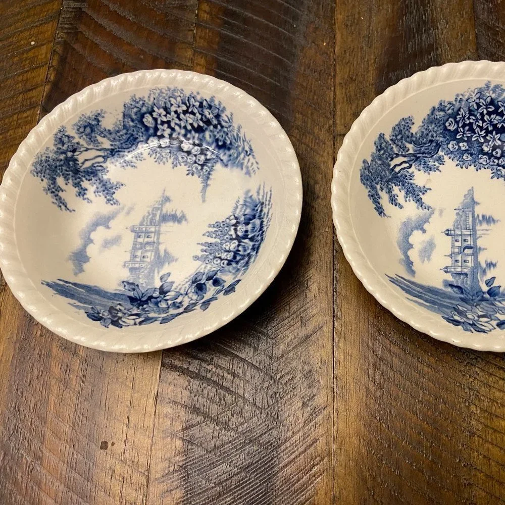 VINTAGE Johnson Bros 2 pc Bowl blue white